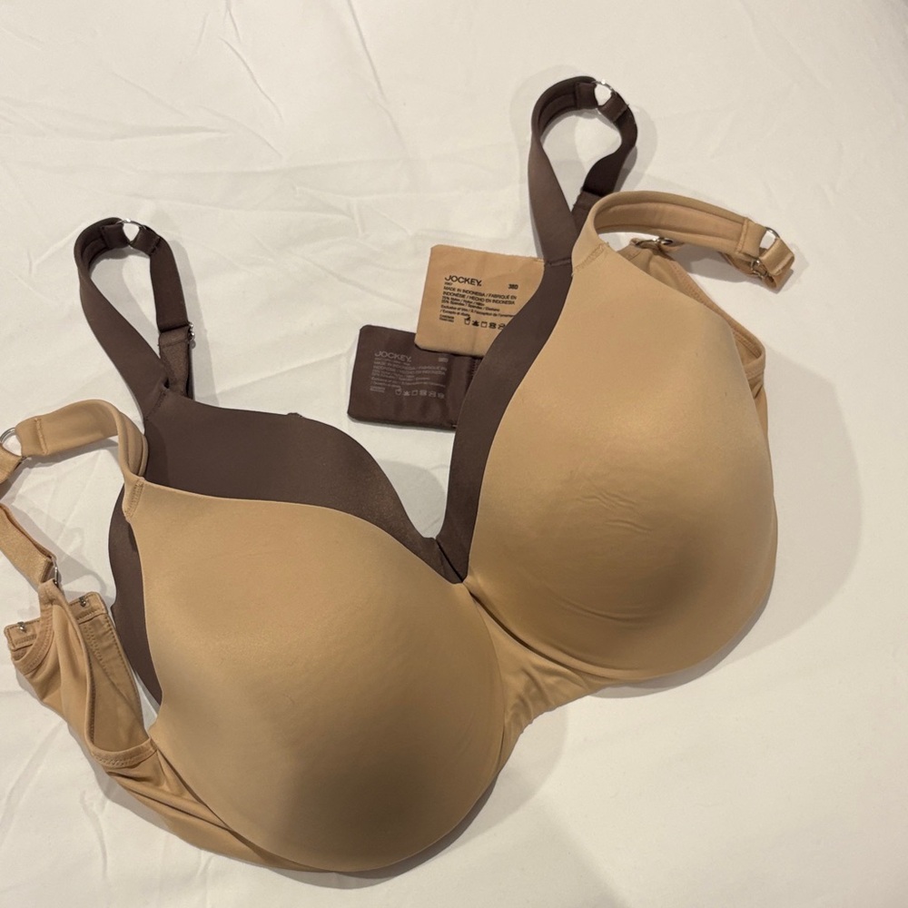Jockey Women's 38D Bra bundle in Tan and Taupe
